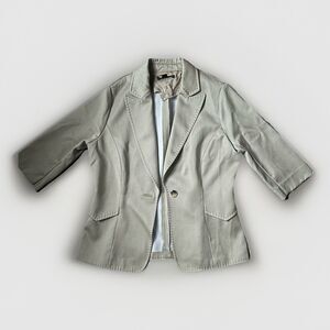 Women’s Tahari Blazer Tan 3/4 Sleeves Size 6